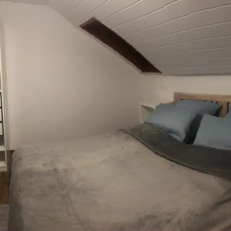 Sunny 2- Bedroom With A Beautiful View * Filderstadt
